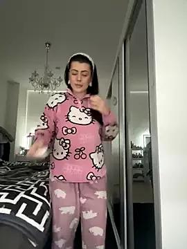 Explore our live girls sluts from our Custom and Multi clubs and checkout exclusive access to highly interactive content, such as shape, hair, titties, pussy type and many more.