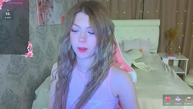 barbieee_b from StripChat