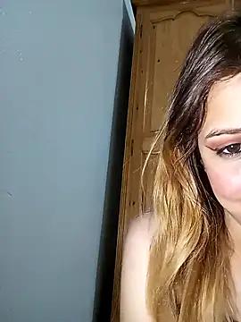 Explore our live girls sluts from our Custom and Multi clubs and checkout exclusive access to highly interactive content, such as shape, hair, titties, pussy type and many more.
