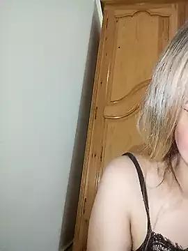 barbieelove from StripChat