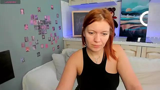 BattyBaker from StripChat