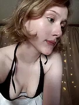 bb-Baby from StripChat