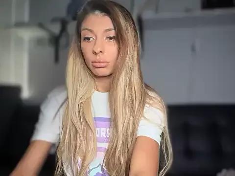 bbgurlnickii from StripChat is Freechat