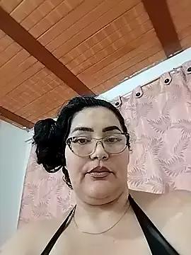 BBW_CandyPlumQueen from StripChat is Freechat