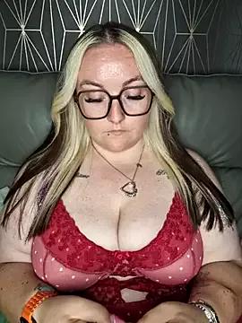 BBW_Diamond_xox from StripChat