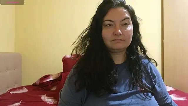 BBW_MILF_4U from StripChat
