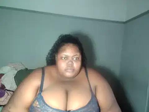 BbwEbonyQueen95 from StripChat