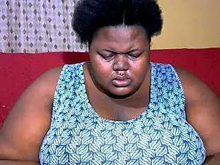 BbwEbonyQueen95 from StripChat