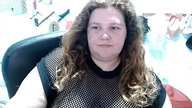 bbwsquirt from StripChat