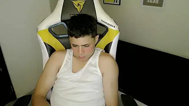 bby_santi from StripChat