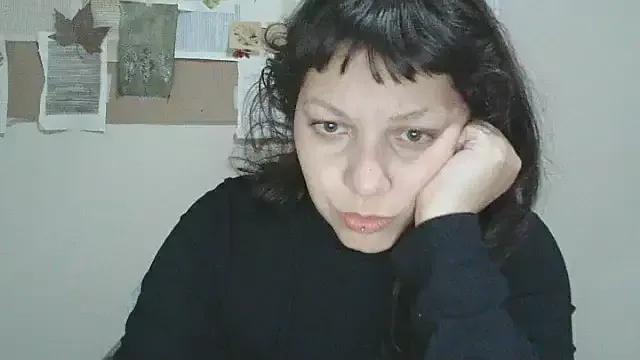 bbyedarling from StripChat