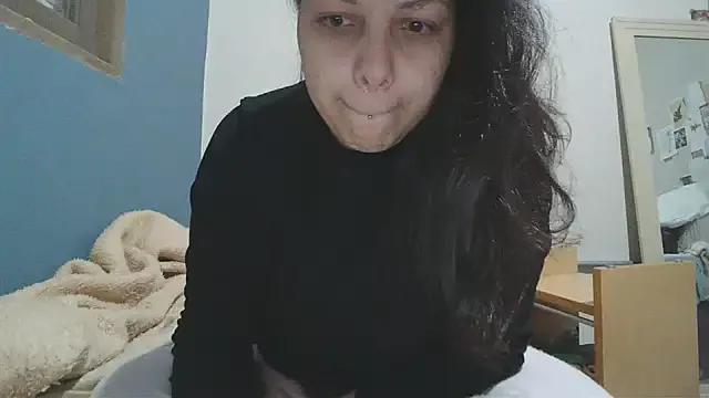 bbyedarling from StripChat
