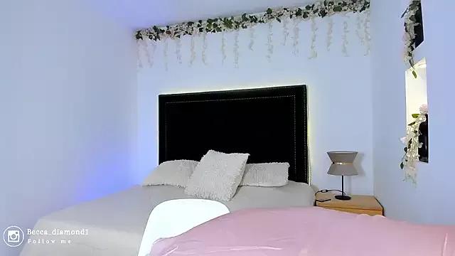 becca_diamond from StripChat