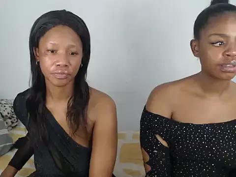 Beella30 webcams show profile image 