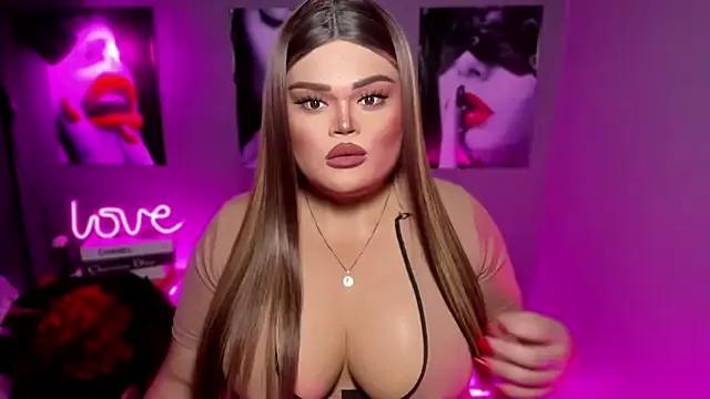 BelindaLovex from StripChat is Freechat