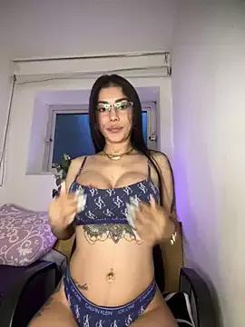 Explore our live girls sluts from our Custom and Multi clubs and checkout exclusive access to highly interactive content, such as shape, hair, titties, pussy type and many more.