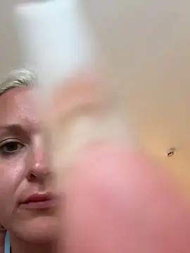Bella-Tight from StripChat
