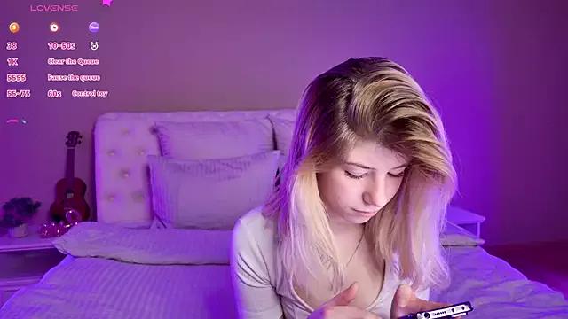 Bella_amory from StripChat