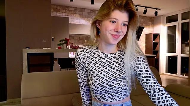 Bella_amory from StripChat