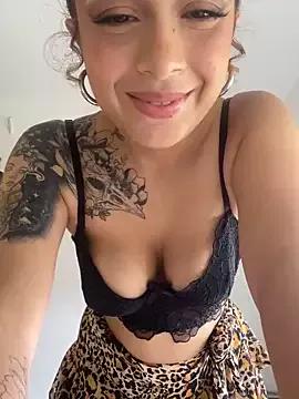 Bella_cam111 webcams show profile image 