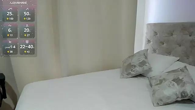 bella_evans_01 from StripChat
