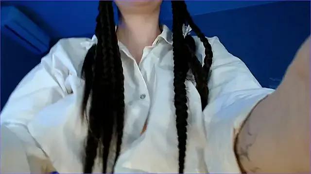 Bella_Garcia from StripChat
