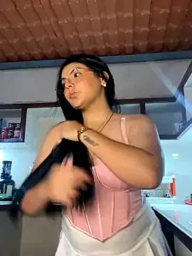 Explore our live girls sluts from our Custom and Multi clubs and checkout exclusive access to highly interactive content, such as shape, hair, titties, pussy type and many more.