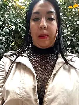 Bella_keny from StripChat