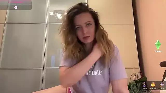 Explore our live girls sluts from our Custom and Multi clubs and checkout exclusive access to highly interactive content, such as shape, hair, titties, pussy type and many more.