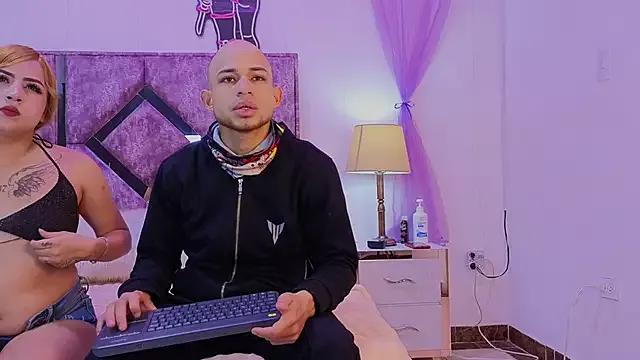 Explore our live girls sluts from our Custom and Multi clubs and checkout exclusive access to highly interactive content, such as shape, hair, titties, pussy type and many more.