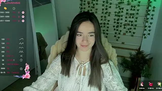 Bella_XO from StripChat