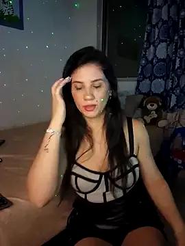 Explore our live girls sluts from our Custom and Multi clubs and checkout exclusive access to highly interactive content, such as shape, hair, titties, pussy type and many more.
