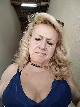 Belladama61 from StripChat