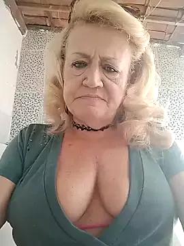 Belladama61 from StripChat