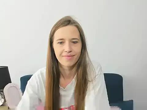 BellaGorgeous from StripChat is Freechat