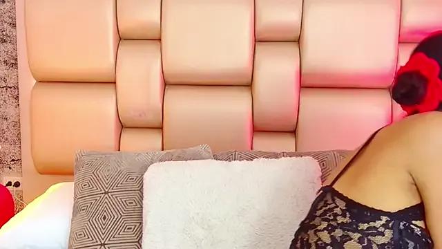 BellaHarper1 from StripChat