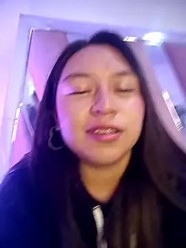 BellaRoux1 from StripChat