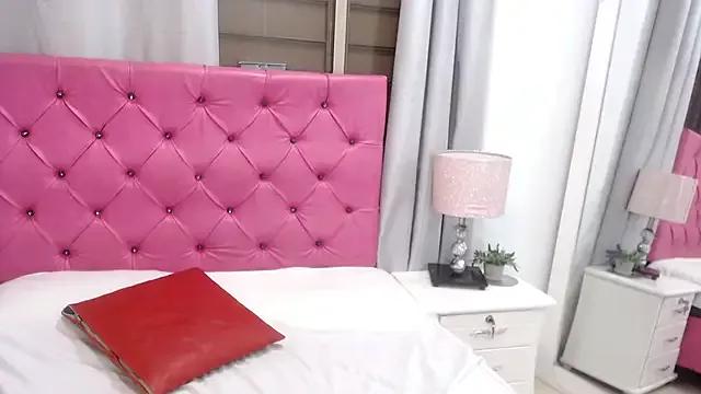 Bellatrix_Queen from StripChat