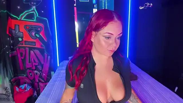 Explore our live girls sluts from our Custom and Multi clubs and checkout exclusive access to highly interactive content, such as shape, hair, titties, pussy type and many more.