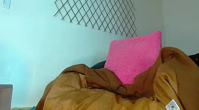bellatrixx_69 from StripChat