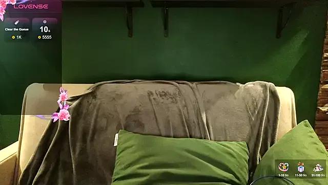 Belle_Vill3575 from StripChat
