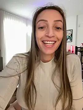 BelleLouiseVp from StripChat is Freechat