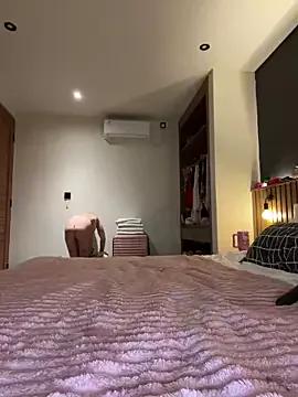 belletinker19 from StripChat is Freechat