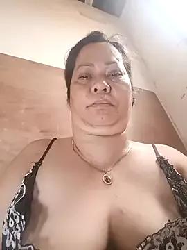 bellicious05 from StripChat