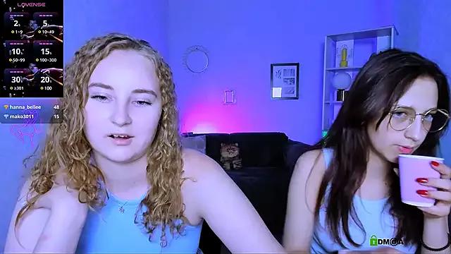 belly_bey from StripChat