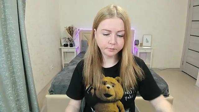 BettyBloom69 from StripChat