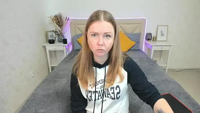 BettyBloom69 from StripChat
