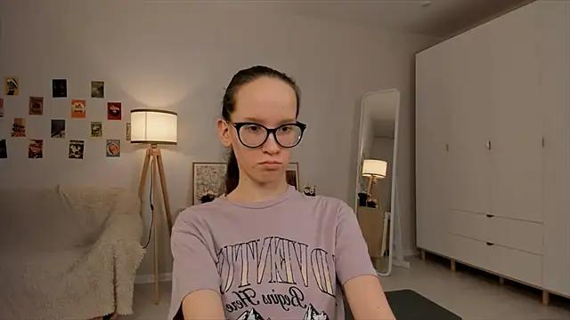 BettyBrowni from StripChat