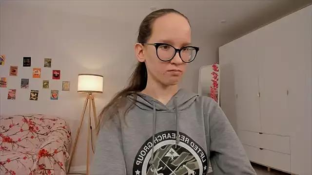 BettyBrowni from StripChat