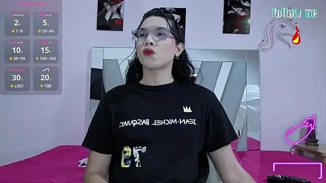 beverly_campbellxxx from StripChat